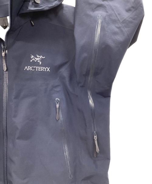 ARC'TERYX（アークテリクス）ARC'TERYX (アークテリクス) BETA AR JACKET ブルー サイズ:Sの古着・服飾アイテム