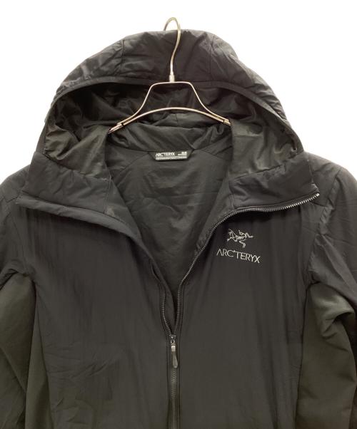 ARC'TERYX（アークテリクス）ARC'TERYX (アークテリクス) ATOM LT HOODY ブラック サイズ:Mの古着・服飾アイテム