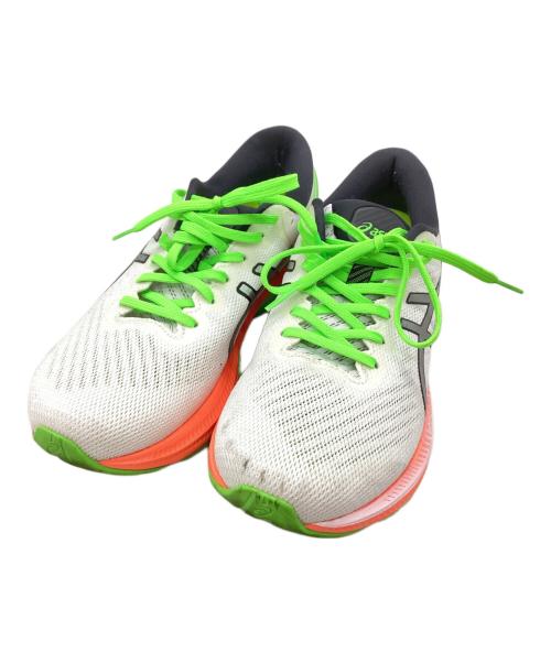 asics（アシックス）asics (アシックス) ランニングシューズ ホワイト×グリーン サイズ:26.0の古着・服飾アイテム