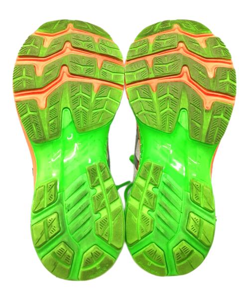 asics（アシックス）asics (アシックス) ランニングシューズ ホワイト×グリーン サイズ:26.0の古着・服飾アイテム