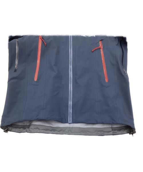 ARC'TERYX（アークテリクス）ARC'TERYX (アークテリクス) ベータ AR ジャケット ネイビー サイズ:Sの古着・服飾アイテム