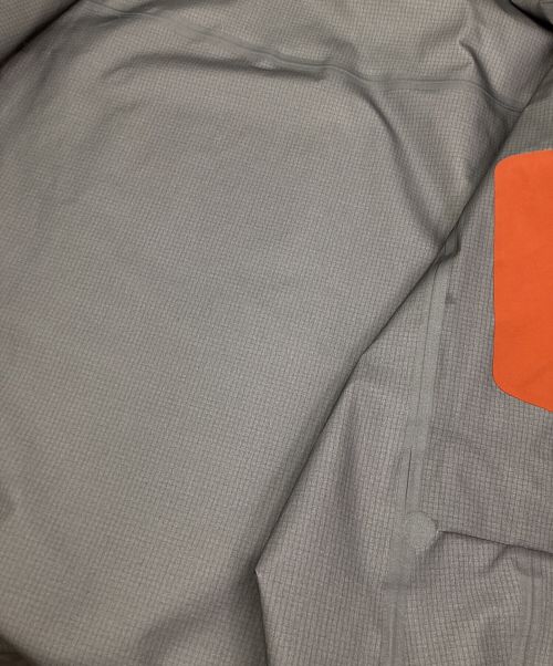 ARC'TERYX（アークテリクス）ARC'TERYX (アークテリクス) ベータ AR ジャケット ネイビー サイズ:Sの古着・服飾アイテム