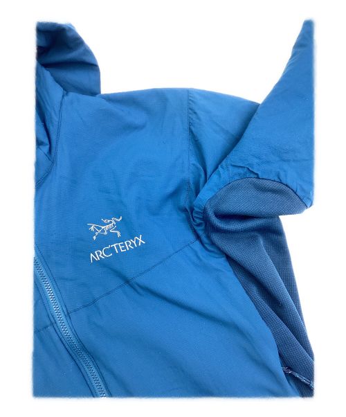 ARC'TERYX（アークテリクス）ARC'TERYX (アークテリクス) アトムLTフーディ ブルー サイズ:不明の古着・服飾アイテム