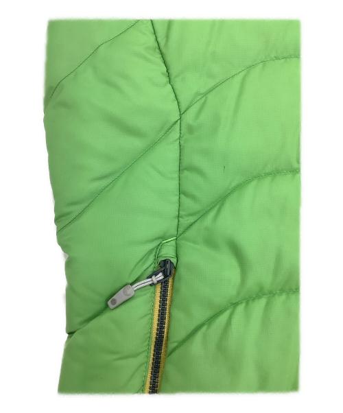 MARMOT（マーモット）MARMOT (マーモット) ライトバンフーダウンジャケット ネイビー×グリーン サイズ:Lの古着・服飾アイテム