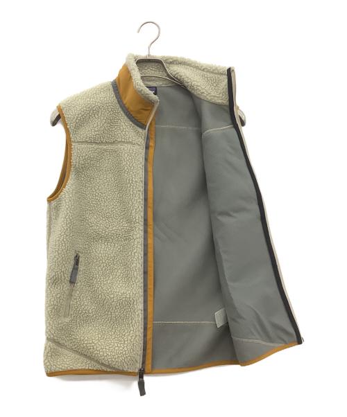 Patagonia（パタゴニア）Patagonia (パタゴニア) クラシックレトロXベスト マスタードｘオフホワイト サイズ:Sの古着・服飾アイテム