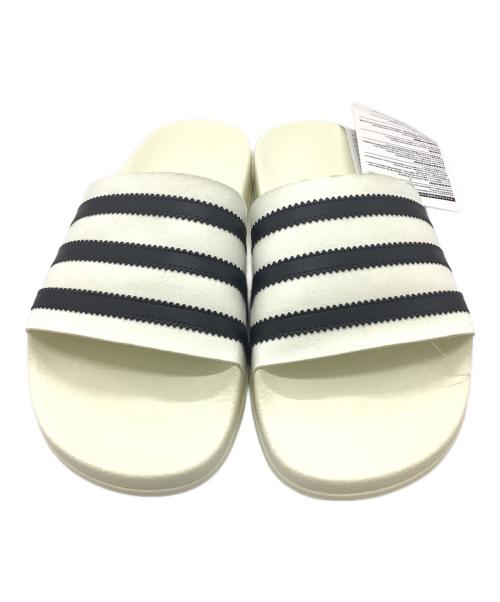 adidas（アディダス）adidas (アディダス) サンダル ホワイト サイズ:26.5cm 未使用品の古着・服飾アイテム