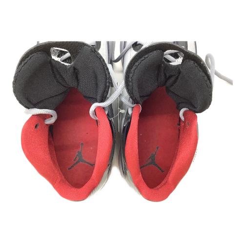 JORDAN（ジョーダン）JORDAN (ジョーダン) バッシュ　AERO FLIGHT 524959 ブラック×グレー サイズ:28.5の古着・服飾アイテム