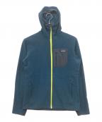 Patagoniaパタゴニア）の古着「R1エア・フルジップ・フーディ」｜スカイブルー