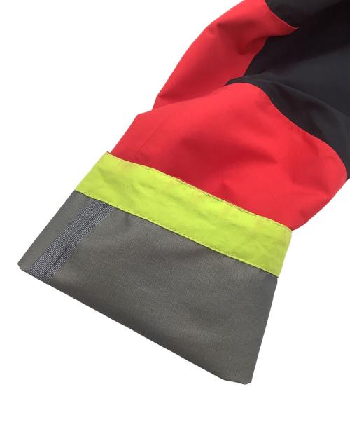 MILLET（ミレー）MILLET (ミレー) K プロ GTX ジャケット レッド サイズ:Mの古着・服飾アイテム