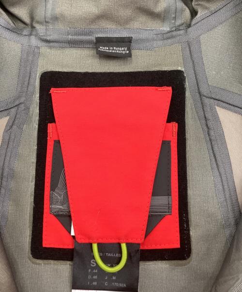 MILLET（ミレー）MILLET (ミレー) K プロ GTX ジャケット レッド サイズ:Mの古着・服飾アイテム