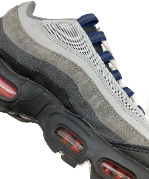 NIKE（ナイキ）NIKE (ナイキ) ローカットスニーカー/エアマックス95/AIR MAX 95 グレー サイズ:27の古着・服飾アイテム