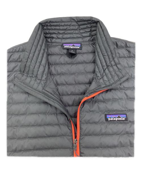 Patagonia（パタゴニア）Patagonia (パタゴニア) ダウンセーター チャコールグレー サイズ:Sの古着・服飾アイテム