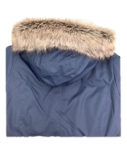 Columbia（コロンビア）Columbia (コロンビア) サトルマウンテンIIインシュレイテッドジャケット ネイビー サイズ:Mの古着・服飾アイテム