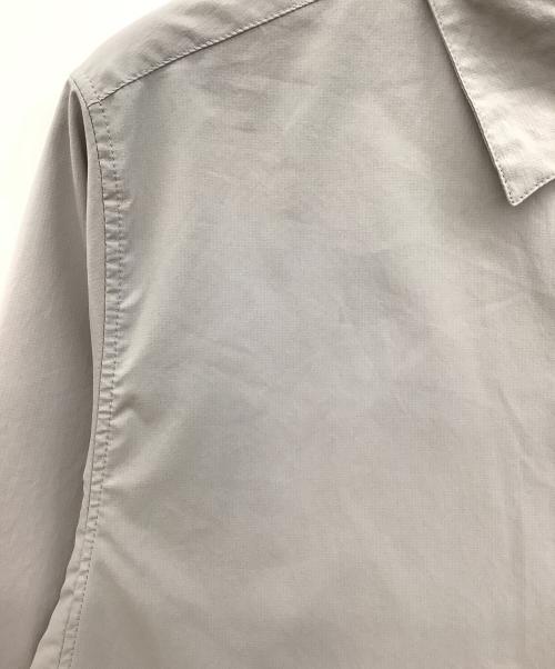 山と道（ヤマトミチ）山と道 (ヤマトミチ) アウトドアウェア(シャツ) グレー サイズ:Lの古着・服飾アイテム