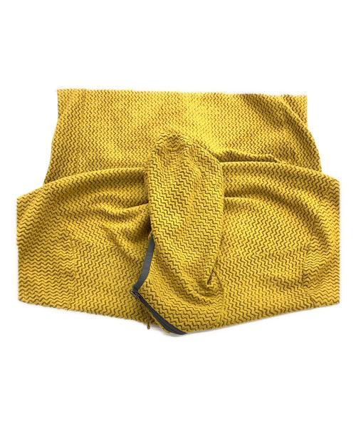 Patagonia（パタゴニア）Patagonia (パタゴニア) R1エア・フルジップ・フーディ イエロー サイズ:Mの古着・服飾アイテム