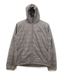 Patagonia（パタゴニア）の古着「ナノパフフーディー」｜グレー