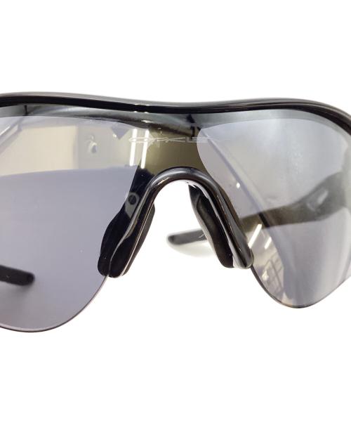 OAKLEY（オークリー）OAKLEY (オークリー) サングラス ブラックの古着・服飾アイテム