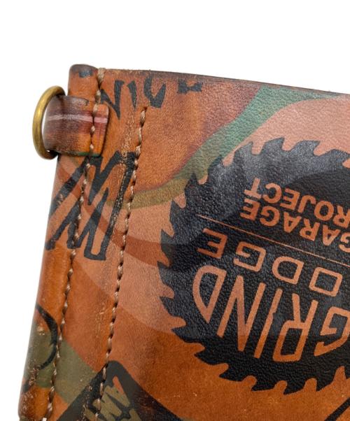 GRINDLODGE（グラインドロッヂ）GRINDLODGE (グラインドロッヂ) Boab leather works (ボアブレザーワークス) 2つ折り財布/マネークリップの古着・服飾アイテム