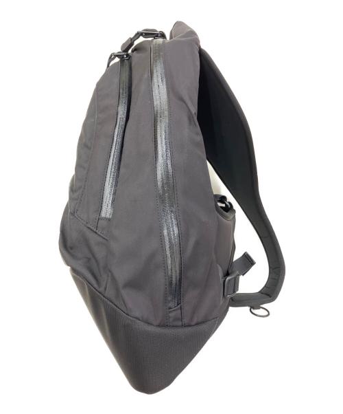 ARC'TERYX（アークテリクス）ARC'TERYX (アークテリクス) ショルダーバッグ/QUIVER sling bag/クイバー ブラックの古着・服飾アイテム