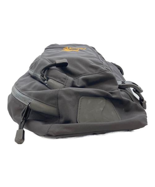 ARC'TERYX（アークテリクス）ARC'TERYX (アークテリクス) ショルダーバッグ/QUIVER sling bag/クイバー ブラックの古着・服飾アイテム