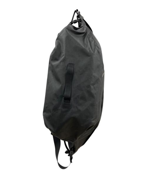 ARC'TERYX（アークテリクス）ARC'TERYX (アークテリクス) リュック/バックパック/キャリアダッフルバッグ ブラックの古着・服飾アイテム