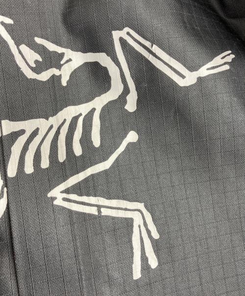 ARC'TERYX（アークテリクス）ARC'TERYX (アークテリクス) リュック/バックパック/キャリアダッフルバッグ ブラックの古着・服飾アイテム