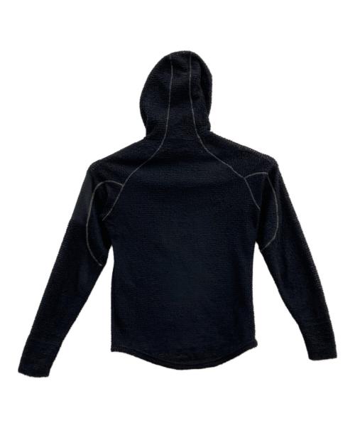OMM（オリジナルマウンテンマラソン）OMM (オリジナルマウンテンマラソン) トレッキングウェア(フリース)/Core Hoodie ブラック サイズ:Sの古着・服飾アイテム