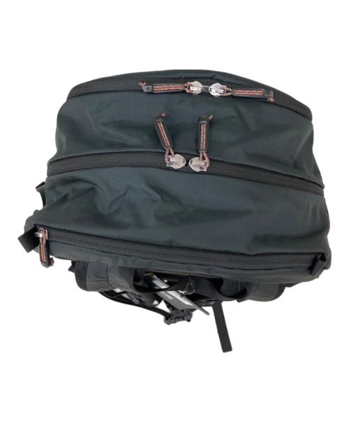 MOUNTAIN HARD WEAR（マウンテンハードウェア）MOUNTAIN HARD WEAR (マウンテンハードウェア) バックパック/リュック/フィールドデイ28 ブラックの古着・服飾アイテム