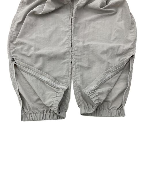 迷迭香（マンネンロウ）迷迭香 (マンネンロウ) トレッキングボトム(ロング) グレー サイズ:3の古着・服飾アイテム