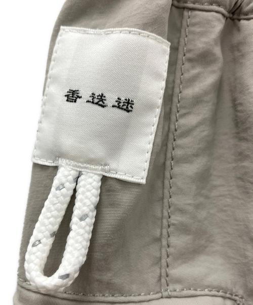 迷迭香（マンネンロウ）迷迭香 (マンネンロウ) トレッキングボトム(ロング) グレー サイズ:3の古着・服飾アイテム