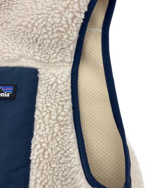 Patagonia（パタゴニア）Patagonia (パタゴニア) アウトドアウェア(ジャケット)/Classic Retro-X Vest/クラシックレトロX ベスト アイボリー サイズ:Mの古着・服飾アイテム