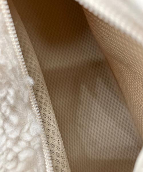 Patagonia（パタゴニア）Patagonia (パタゴニア) アウトドアウェア(ジャケット)/Classic Retro-X Vest/クラシックレトロX ベスト アイボリー サイズ:Mの古着・服飾アイテム