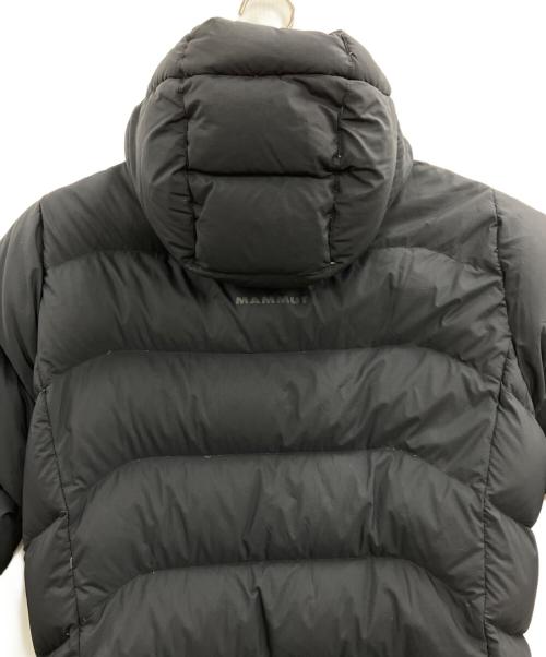 MAMMUT（マムート）MAMMUT (マムート) アウトドアウェア(ジャケット)/エクセロン イン フーデッド ジャケット/Xeron IN Hooded Jacket ブラック サイズ:asia　Mの古着・服飾アイテム