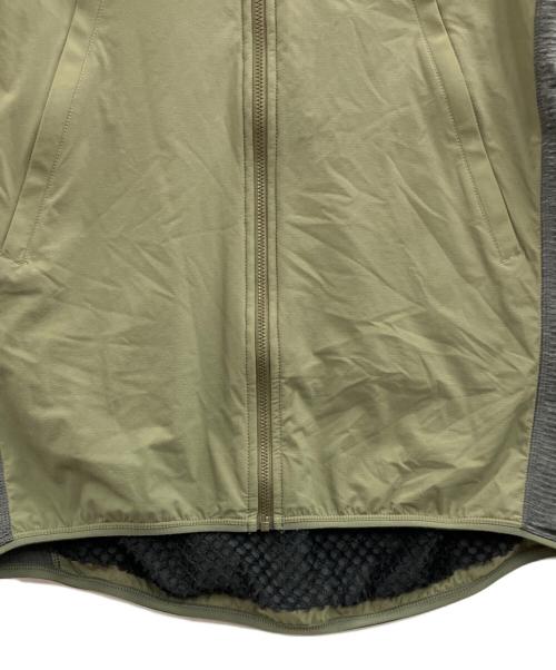 Teton Bros（ティートンブロス）Teton Bros (ティートンブロス) トレッキングウェア(シャツ)/Cocoon Jacket/コクーンジャケット オリーブ サイズ:Mの古着・服飾アイテム
