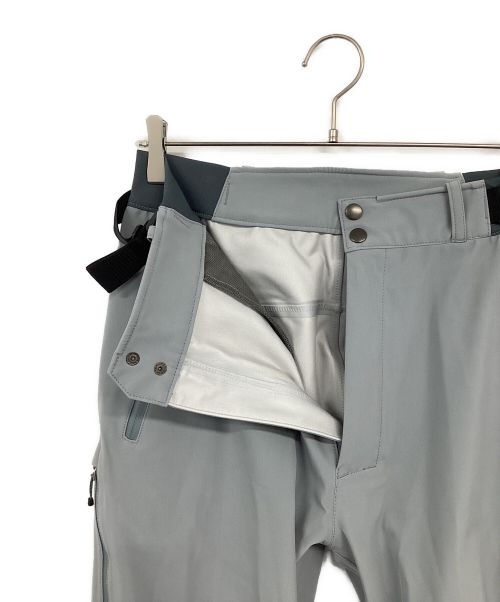 finetrack（ファイントラック）finetrack (ファイントラック) エバーブレスグライドパンツ グレー サイズ:Lの古着・服飾アイテム