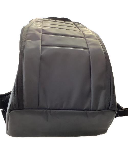 Db（ディービー）Db (ディービー) Db Hugger Backpack ブラック サイズ:約30Lの古着・服飾アイテム