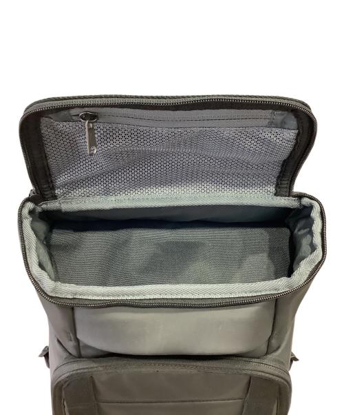 Db（ディービー）Db (ディービー) Db Hugger Backpack ブラック サイズ:約30Lの古着・服飾アイテム