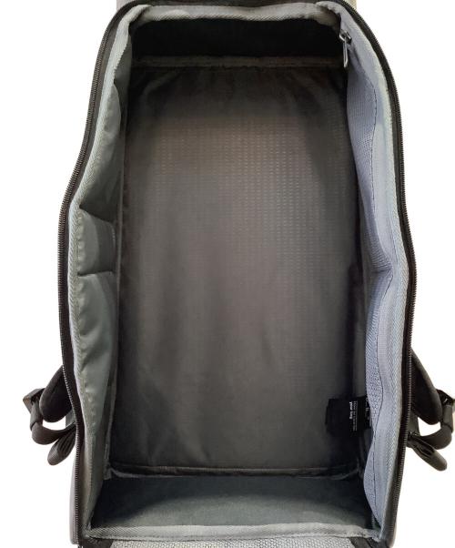 Db（ディービー）Db (ディービー) Db Hugger Backpack ブラック サイズ:約30Lの古着・服飾アイテム