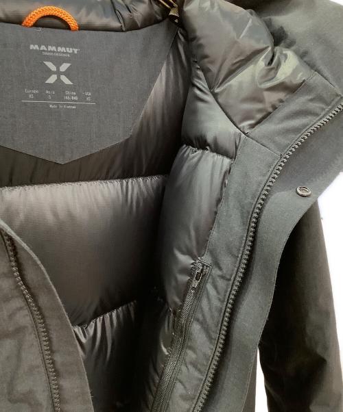 MAMMUT（マムート）MAMMUT (マムート) セオン HS サーモ フーテッドコート ブラック サイズ:Sの古着・服飾アイテム