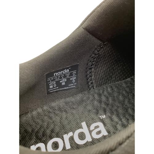 norda（ノルダ）norda (ノルダ) norda (ノルダ)　スリッポンスニーカー ブラック サイズ:27cmの古着・服飾アイテム