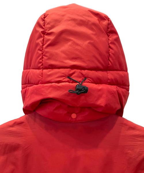 Patagonia（パタゴニア）Patagonia (パタゴニア) パフジャケット レッド サイズ:Lの古着・服飾アイテム