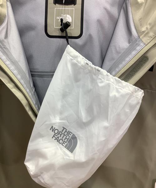 THE NORTH FACE（ザ ノース フェイス）THE NORTH FACE (ザ ノース フェイス) フューチャーライトドリズルジャケット ベージュ サイズ:XLの古着・服飾アイテム