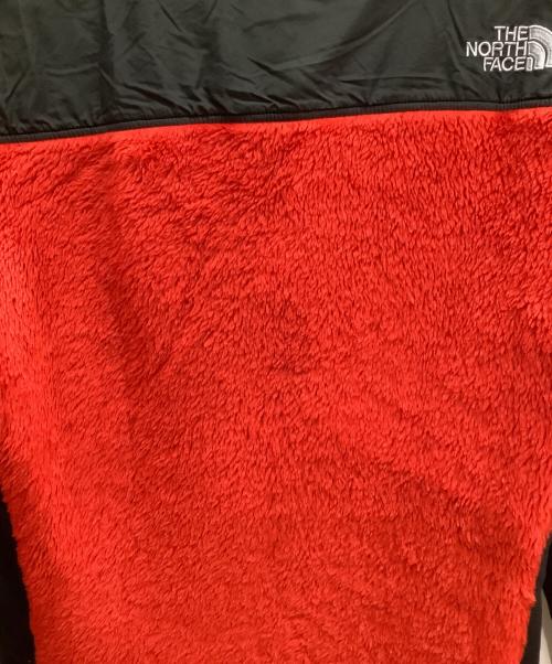 THE NORTH FACE（ザ ノース フェイス）THE NORTH FACE (ザ ノース フェイス) アウトドアウェア(ジャケット) レッドxブラック サイズ:Mの古着・服飾アイテム