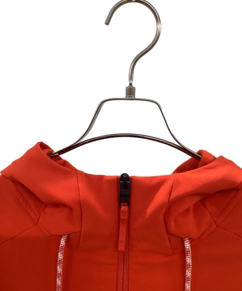 THE NORTH FACE（ザ ノース フェイス）THE NORTH FACE (ザ ノース フェイス) アウトドアウェア(ジャケット) レッド サイズ:Lの古着・服飾アイテム