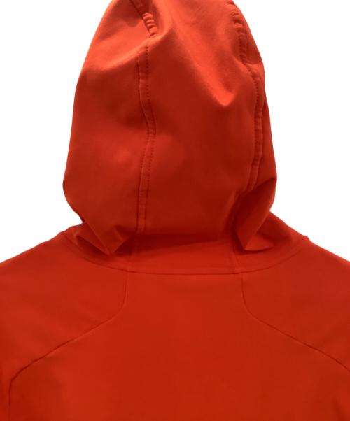 THE NORTH FACE（ザ ノース フェイス）THE NORTH FACE (ザ ノース フェイス) アウトドアウェア(ジャケット) レッド サイズ:Lの古着・服飾アイテム