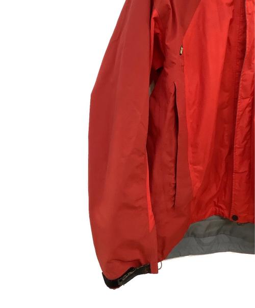 HAGLOFS（ホグロフス）HAGLOFS (ホグロフス) トレッキングウェア(ジャケット) レッド サイズ:Mの古着・服飾アイテム