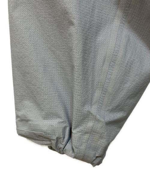 Peak Performance（ピーク・パフォーマンス）Peak Performance (ピーク・パフォーマンス) トレッキングウェア(ジャケット) グレー サイズ:SIZE XLの古着・服飾アイテム