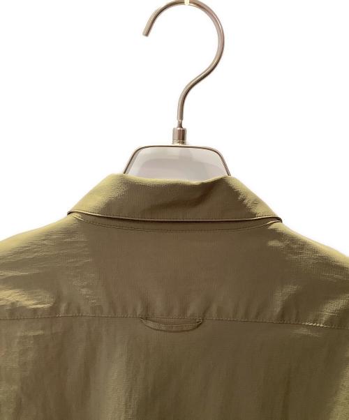 山と道（ヤマトミチ）山と道 (ヤマトミチ) トレッキングウェア(シャツ) カーキ サイズ:Lの古着・服飾アイテム