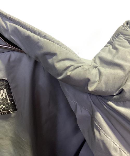 stussy（ステューシー）stussy (ステューシー) アウトドアウェア(ジャケット) グレー サイズ:XLの古着・服飾アイテム