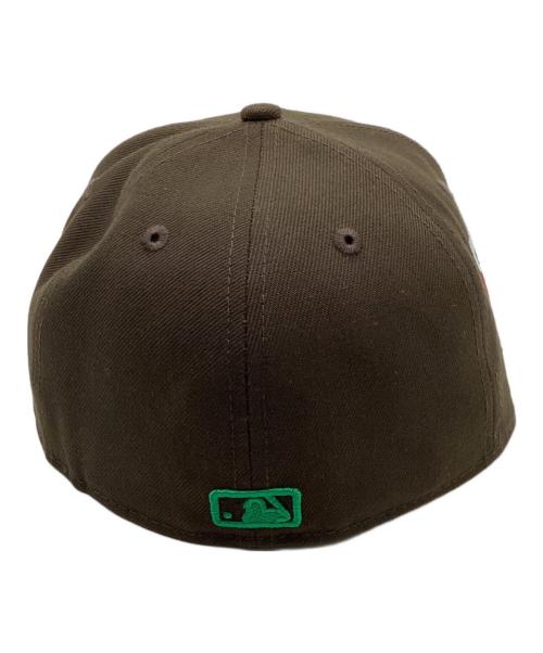 New Era（ニューエラ）New Era (ニューエラ) キャップ ブラウン サイズ:7 8/1の古着・服飾アイテム